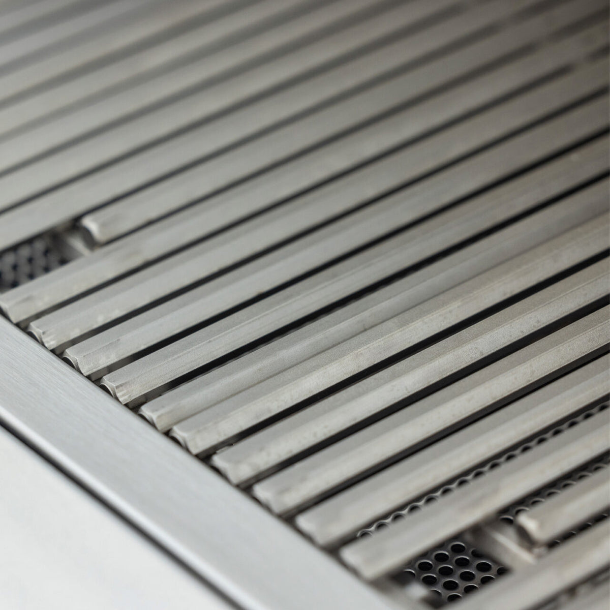 Blaze 4 Burner Premium LTE3+ Pro Gas Grill